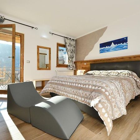 Lo Metcho Dou Bino Apartment Antey-Saint-Andre Ngoại thất bức ảnh